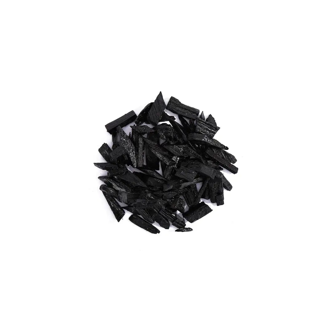 'Black Gold Oud Mamoul' in a white background with 'Ayaam' branding